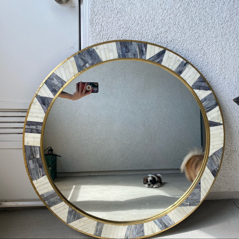 Grace Bone Round Mirror